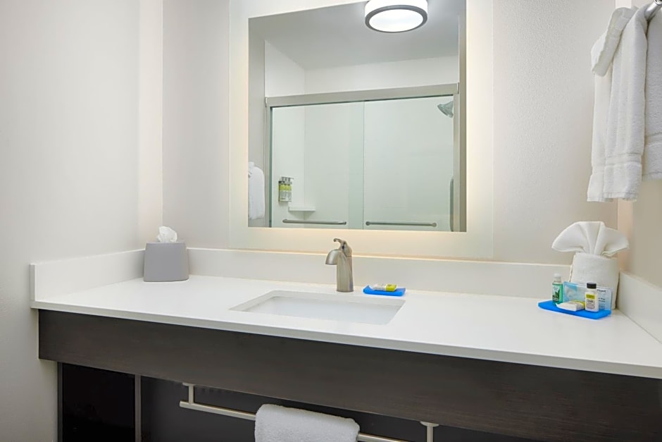 Holiday Inn Express Hotel & Suites Valdosta Southeast By IHG
