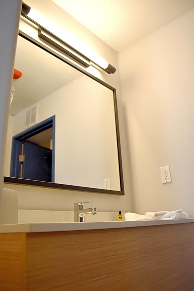 Spark by Hilton Albuquerque North I-25