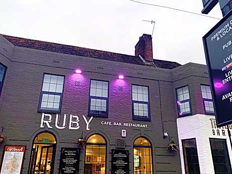 RUBY Pub and Hotel