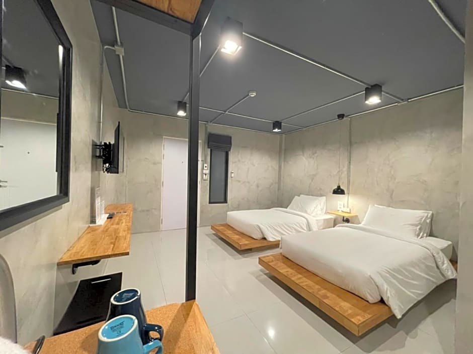 Loft Space Hotel