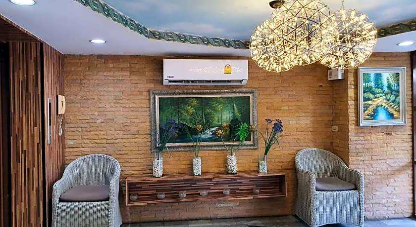 The Montana Lodge - Sathorn