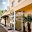 Bach Hotel