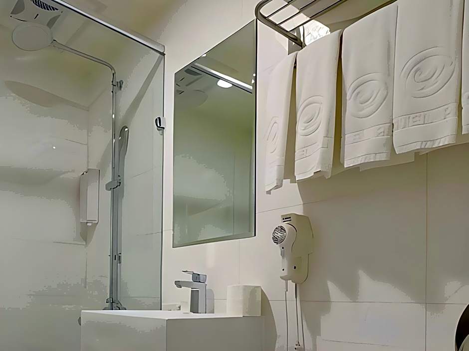 Hotel Puri Taipei Station Branch