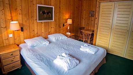 Superior Room with Balcony