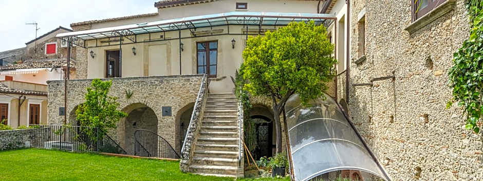 Palazzo Candida B&B