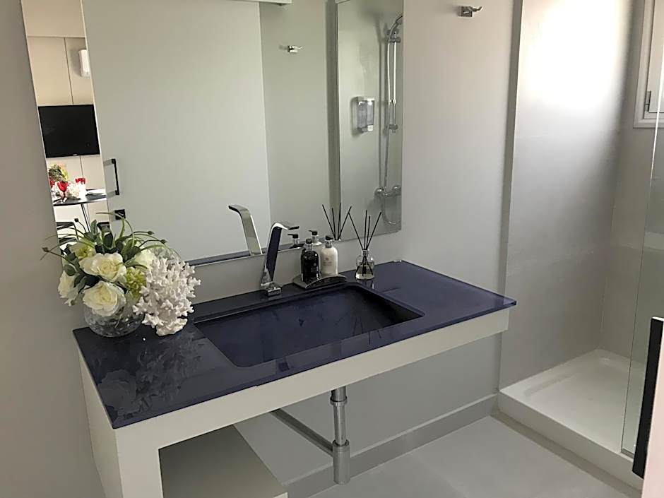 Levante Holiday Apartments