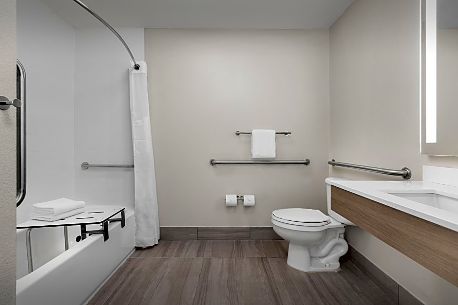 Holiday Inn Express & Suites Superior By IHG