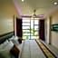The White Harp Beach Hotel
