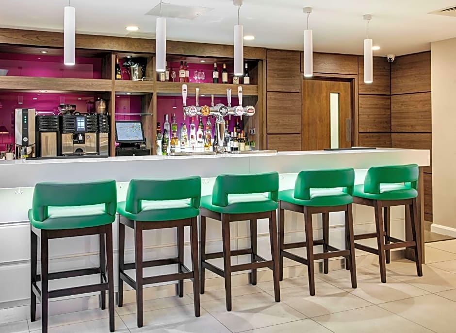 Hampton Bristol City