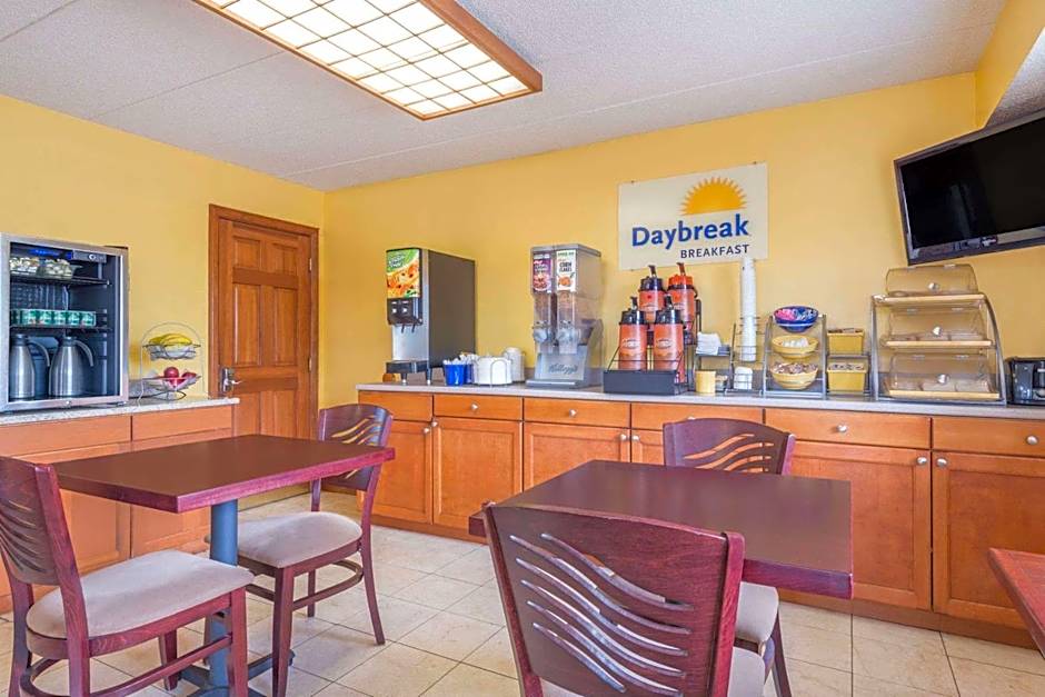 Days Inn by Wyndham Columbus Fairgrounds