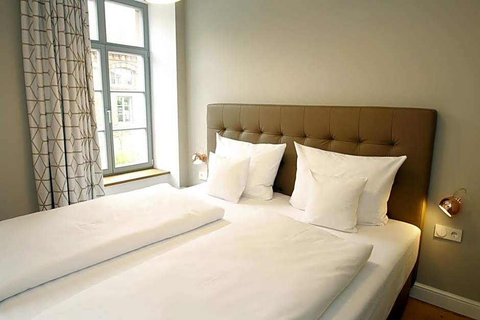 Amelie No 1 Hotel & Appartements