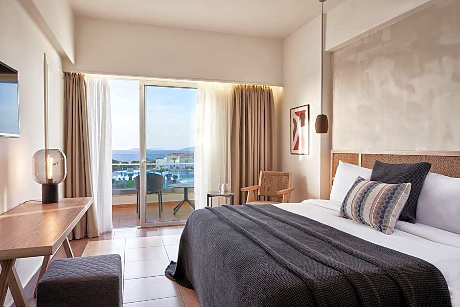 Atlantica Marmari Palace