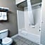 FairBridge Inn & Suites Canadian