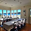 East Wind Inn & Suites