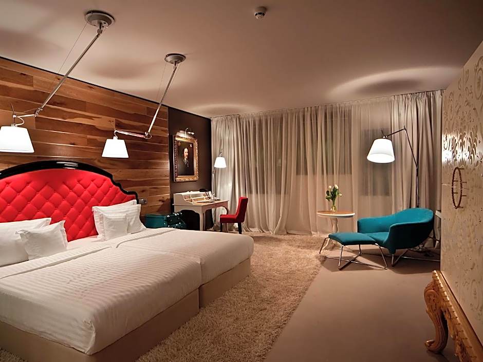 Graffit Gallery Design Hotel