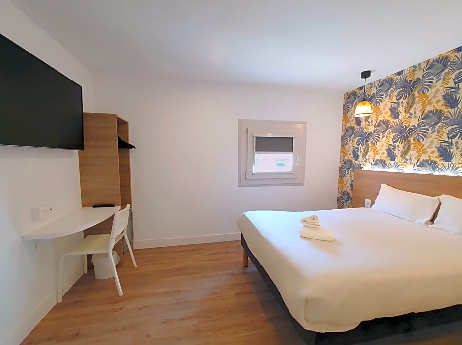 KYRIAD DIRECT TOULON OUEST - La Seyne sur Mer