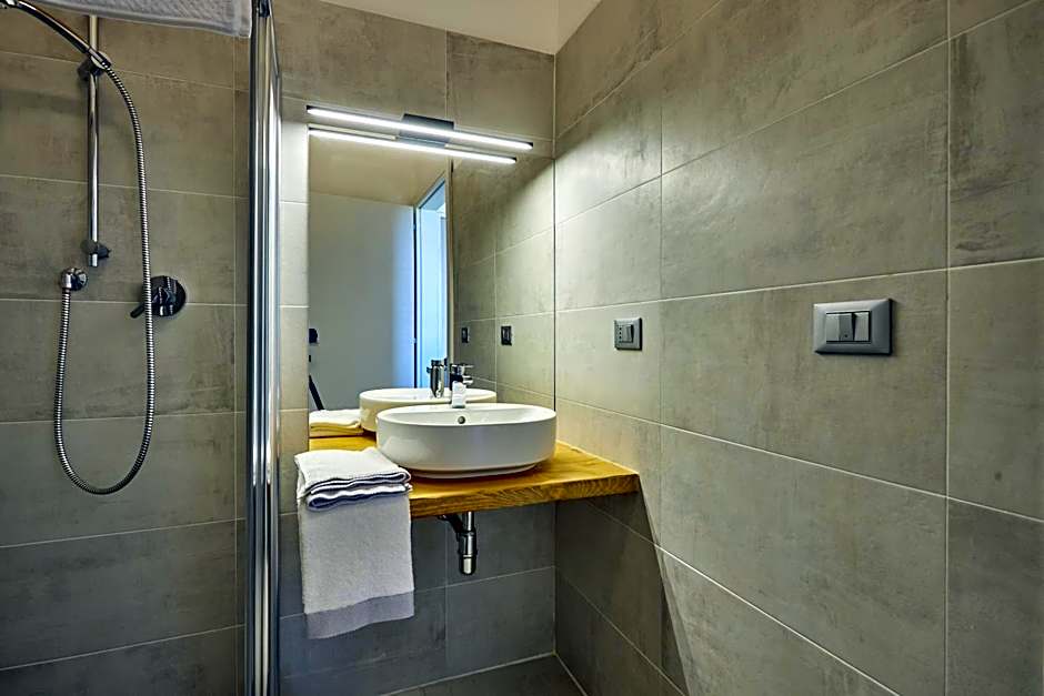 Via Ai Portici Suite