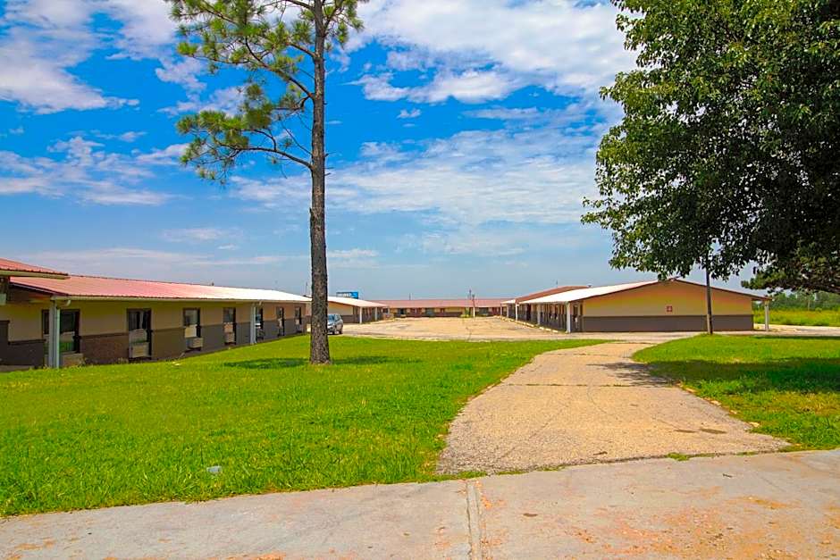 American Best Inn By OYO I-35 Perry