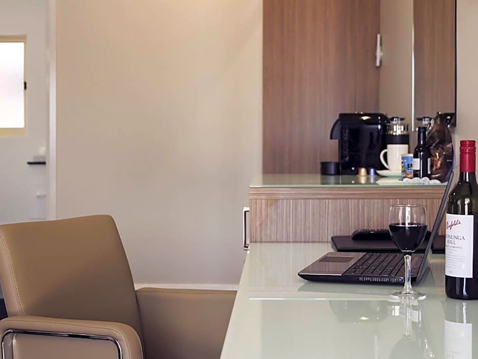 Mercure Goulburn