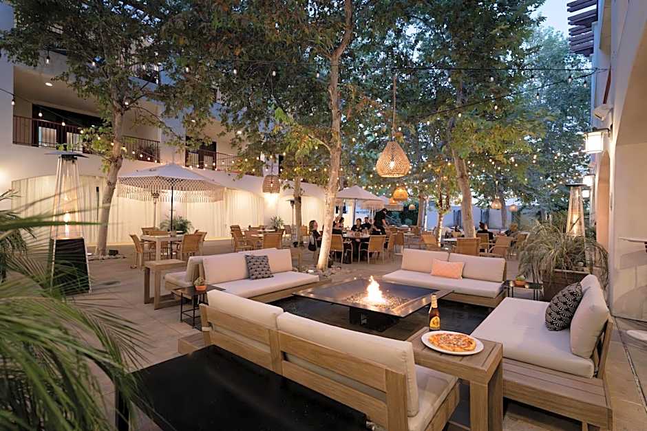 Hotel Casa 425 + Lounge, A Four Sisters Inn