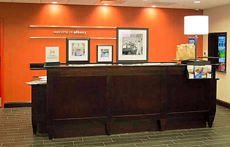Hampton Inn By Hilton & Suites Albany