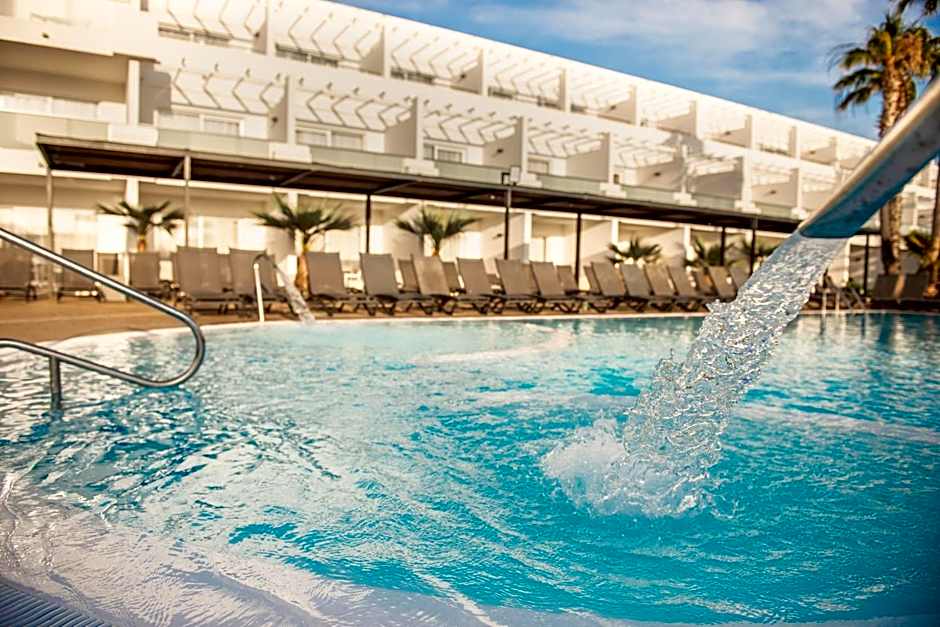 SENTIDO Aequora Lanzarote Suites