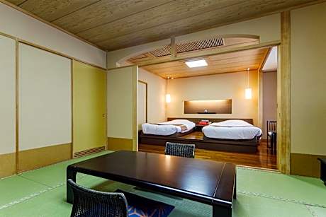 【Silver Japanese Dinner】Modern Twin Room with Tatami Area - Non-Smoking