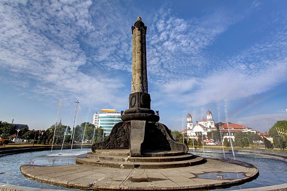 RedDoorz Hostel near Lawang Sewu Semarang