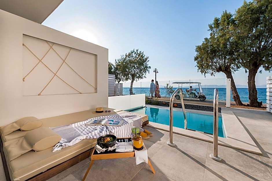 Villa Di Mare Seaside Suites