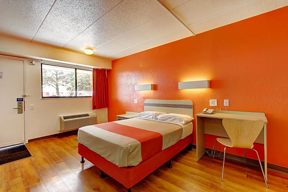 Motel 6-York, PA