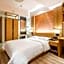 V8 Ziyuangang Hotel