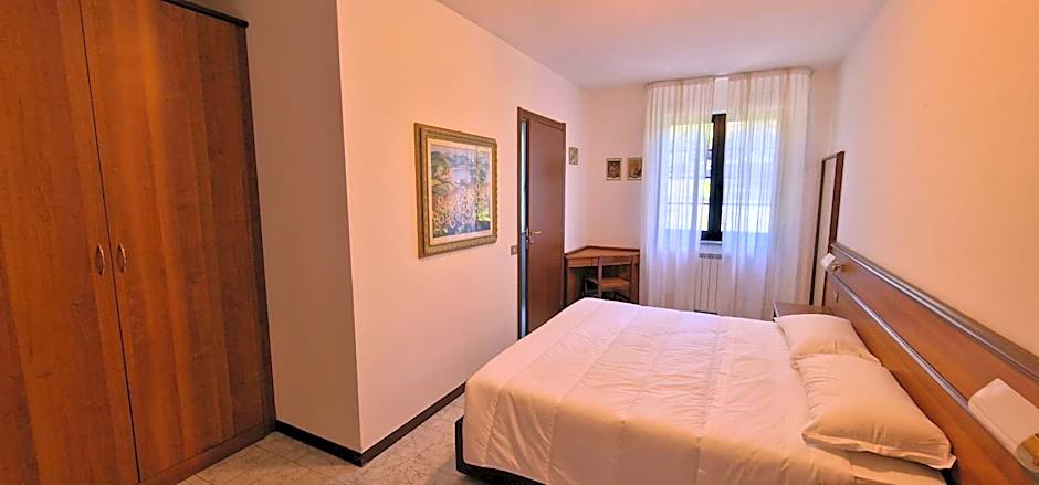 Hotel Montegrino Lakeview