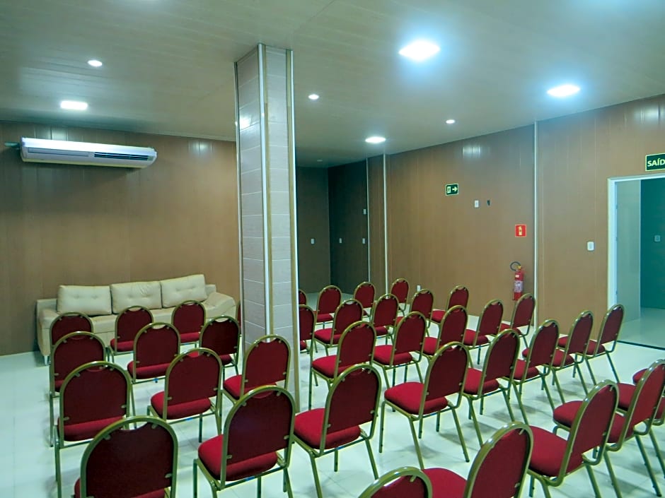Farol Plaza Hotel