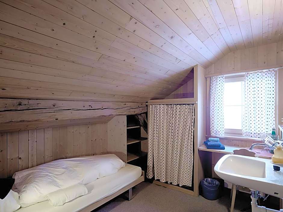 Alpengasthof Crusch Alba ed Alvetern, S-charl