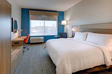 Holiday Inn Express Holly Springs - Raleigh Area By IHG
