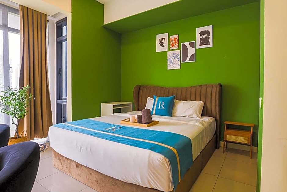Grand Medini Suites by RR JBcity