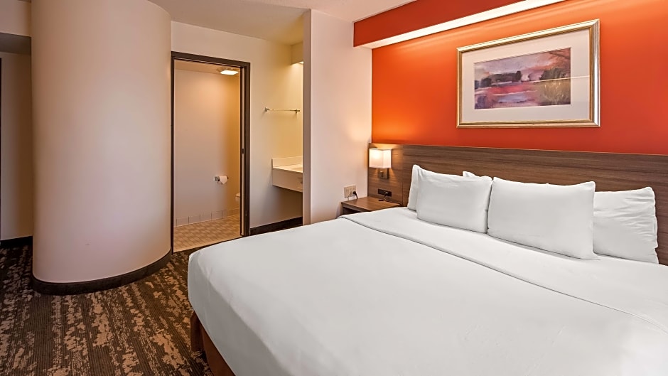 Charlevoix Inn  Suites SureStay Collection by Best Western