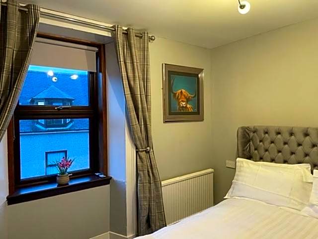 Commercial Hotel (Insch)