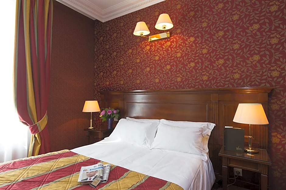 Hotel Niel Elysees