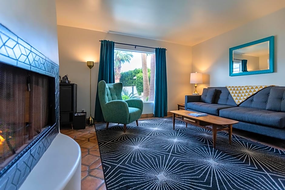 Villa Royale Inn