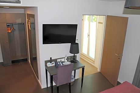 Double Room - Disability Access