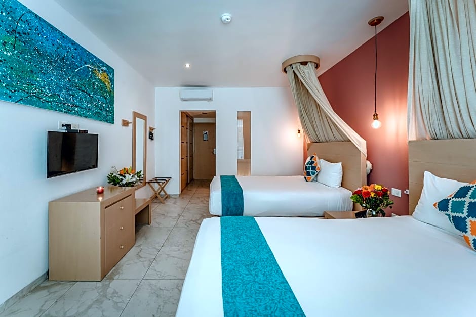 Soho Playa Hotel