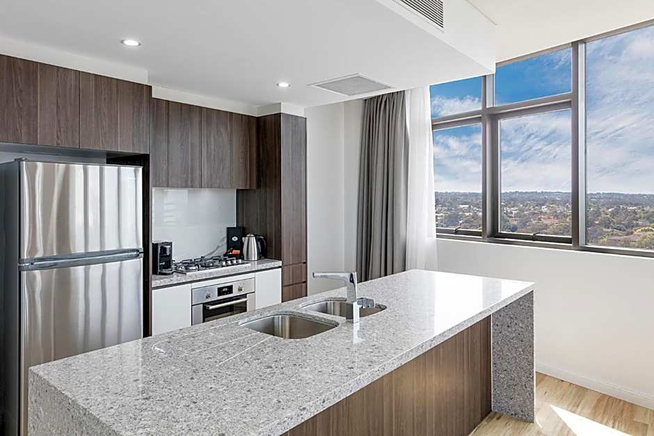 Meriton Suites Church Street, Parramatta