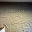THE GOOSE HOUSE UBON