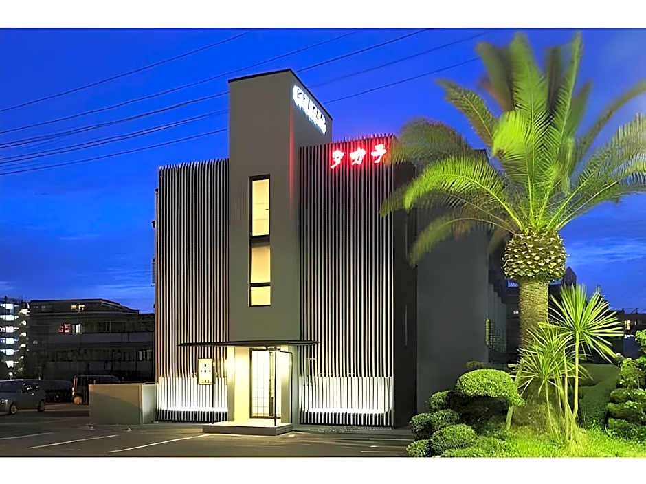 Business Hotel Takara
