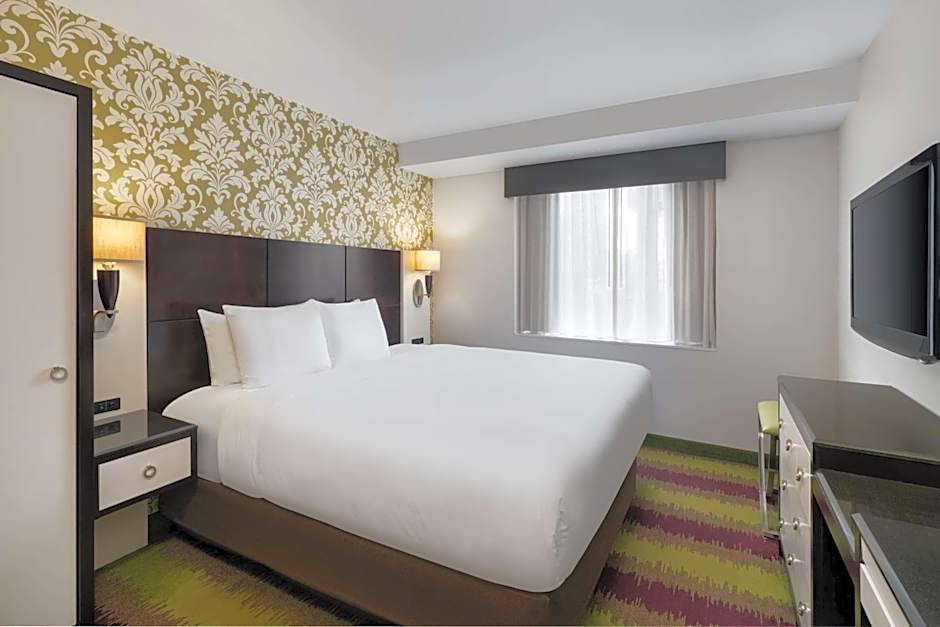 Best Western Premier Herald Square