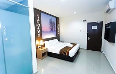 D&F BOUTIQUE HOTEL ERA SQUARE