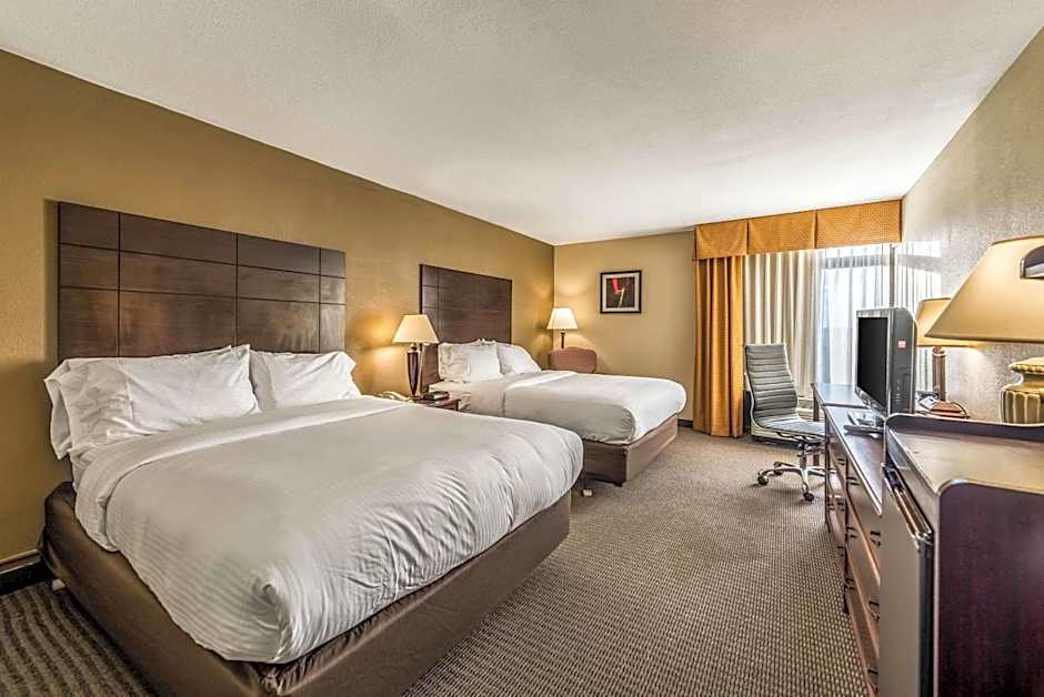 Clarion Hotel Cincinnati North