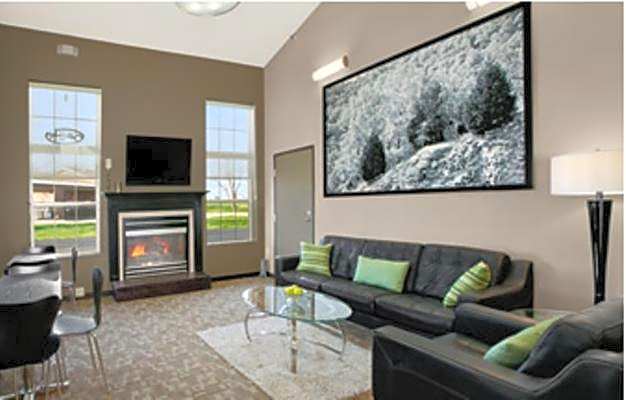 Super 8 by Wyndham Stafford/Springfield Area
