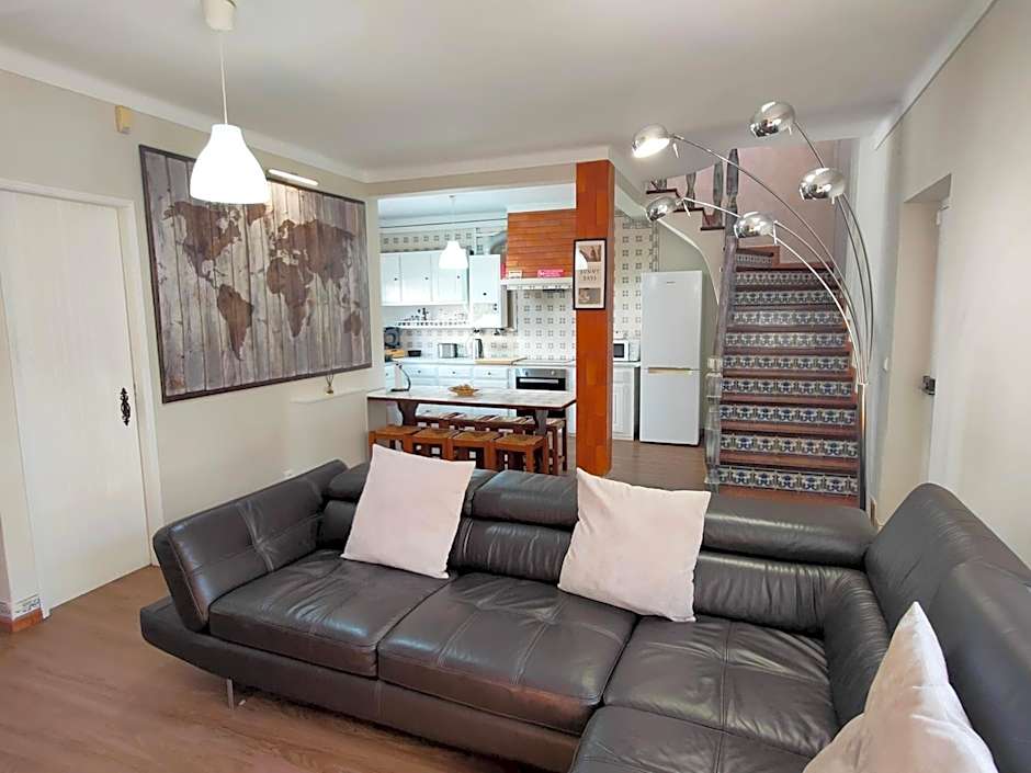 Baleal Classic Waves Guest House